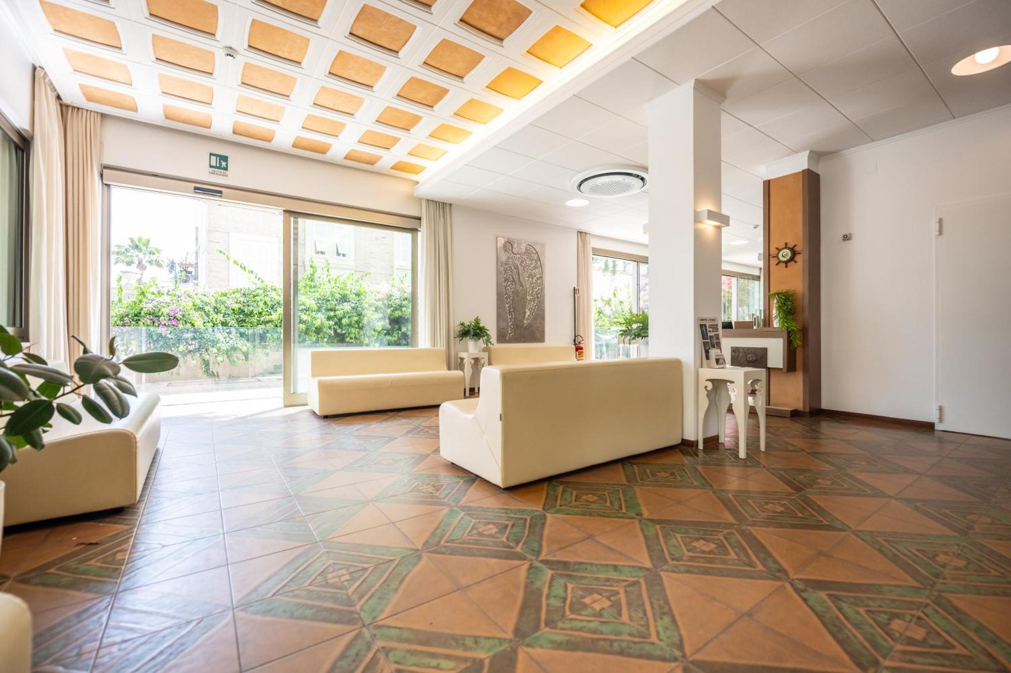 Hotel Florence San Benedetto del Tronto Esterno foto