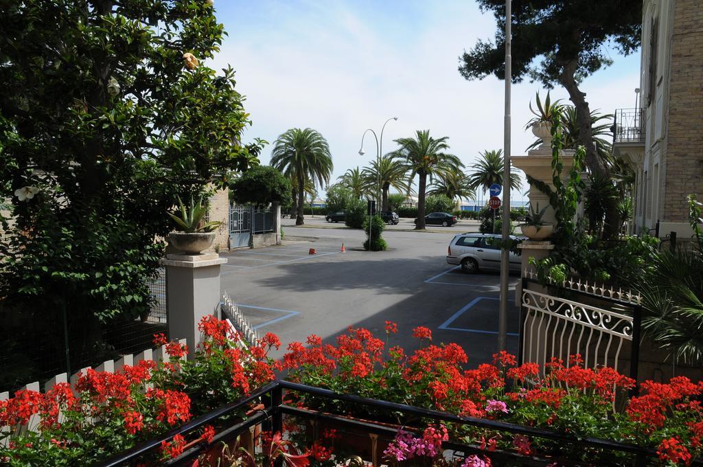 Hotel Florence San Benedetto del Tronto Esterno foto